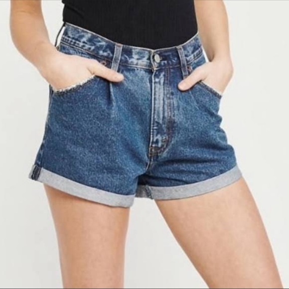 Abercrombie & Fitch Pants - Abercrombie &‎ Fitch Women Annie High Rise Shorts Cuffed Distressed Size 25/0